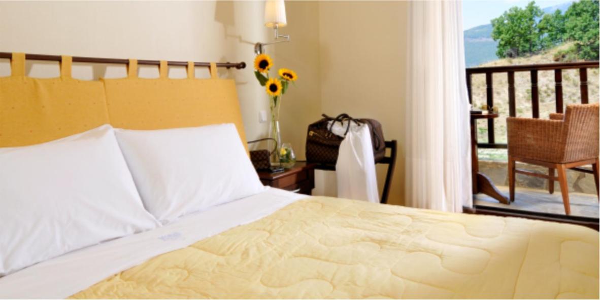 Kaimak Mountain Lodge Panagitsa ภายนอก รูปภาพ